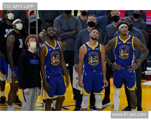 勇士与篮网激战正酣精彩比赛直播全程回顾与分析 勇士与篮网激战正酣精彩比赛直播全程回顾与分析